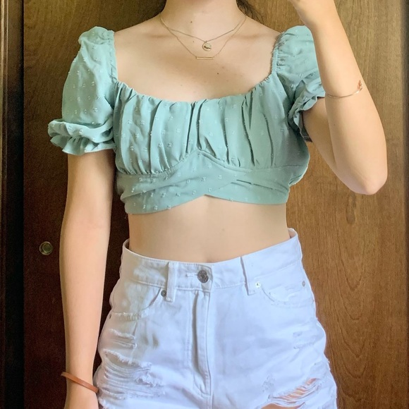 NWOT Puff sleeve blue crop blouse - Picture 4 of 6